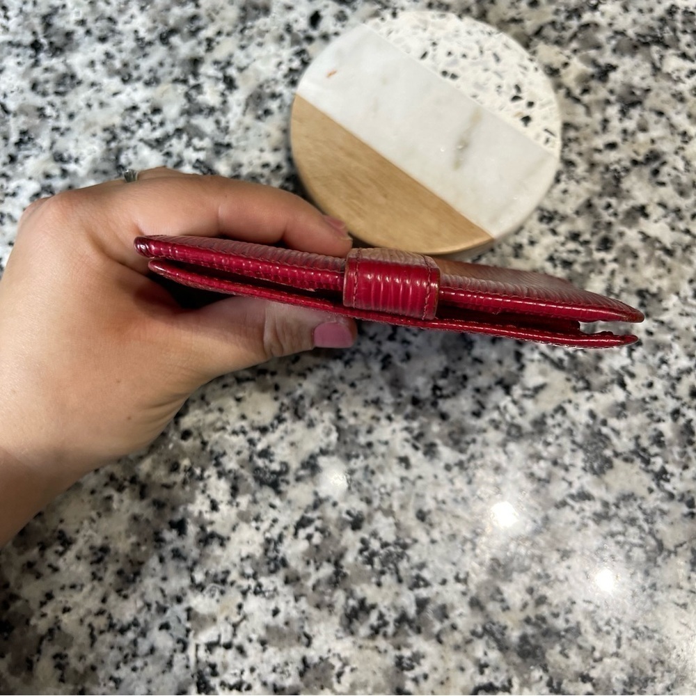 Louis Vuitton | MI0020 EUC Women’s Red Epi Wallet Gorgeous! Authentic - Picture 4 of 13